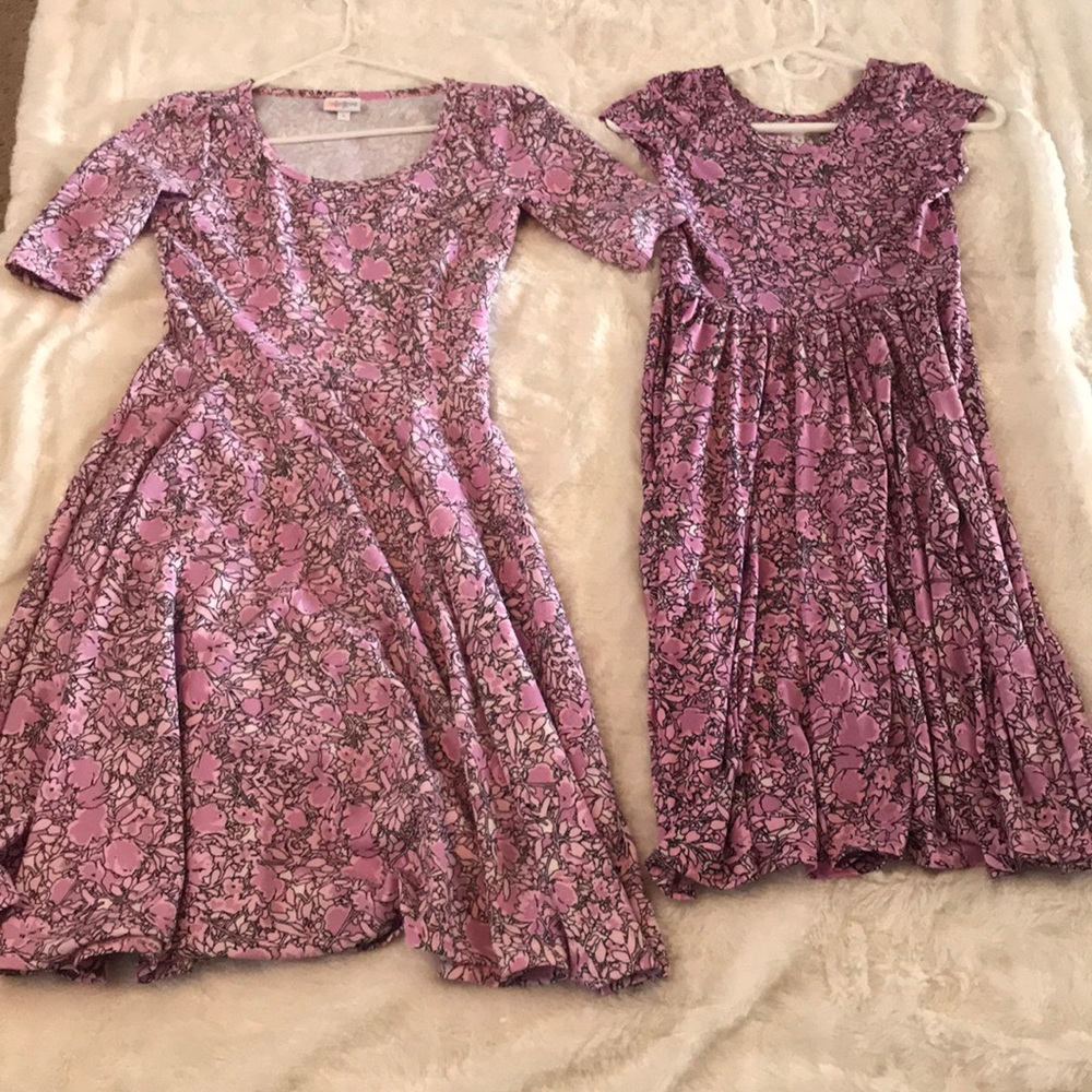 Matching mother daughter dresses!